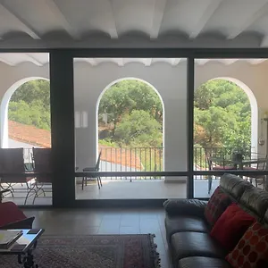 Casa Carmen Alájar